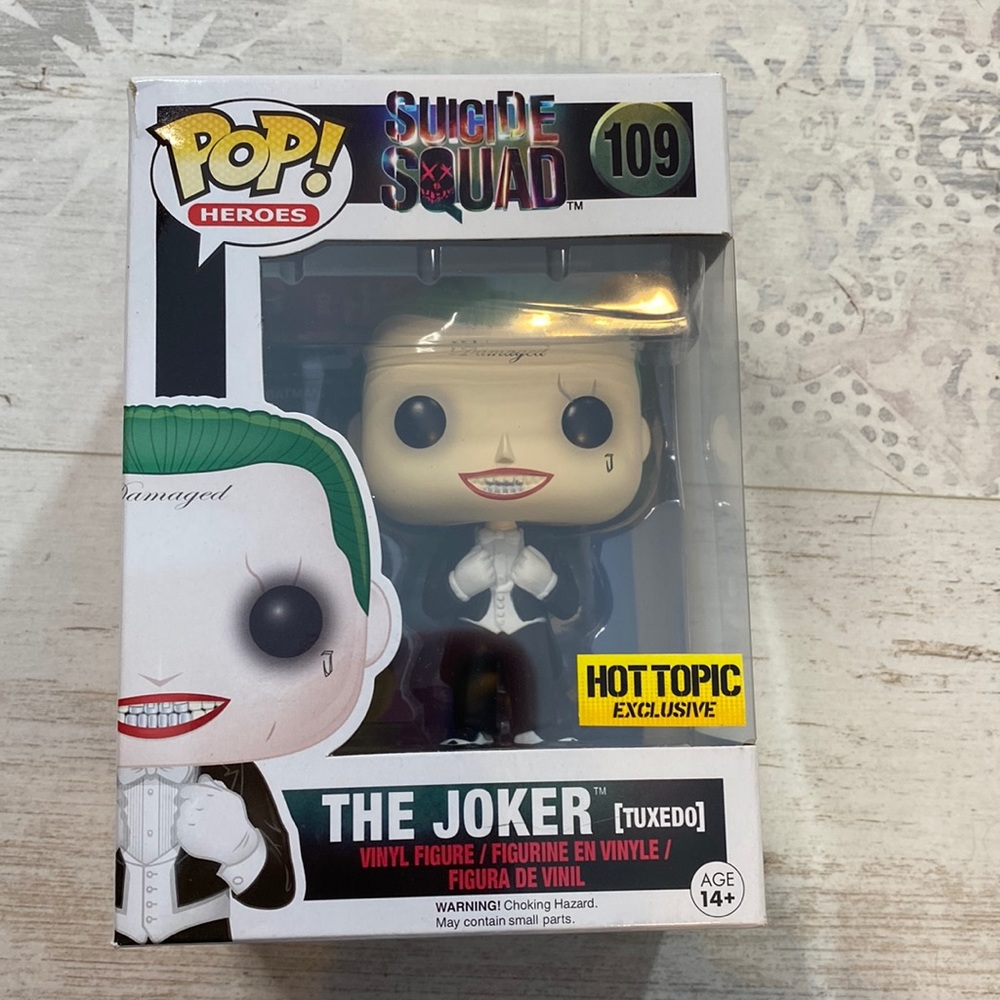 Funko Pop The Joker Tuxedo #109 Suicide Squad Exclusive Figure